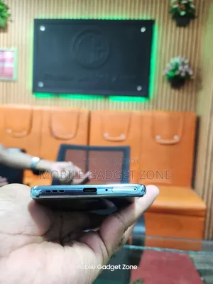 Oppo Reno6 Pro 5G 256 GB Rose Gold