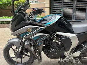 ইয়ামাহা এফজেড ২০১৮ নীল