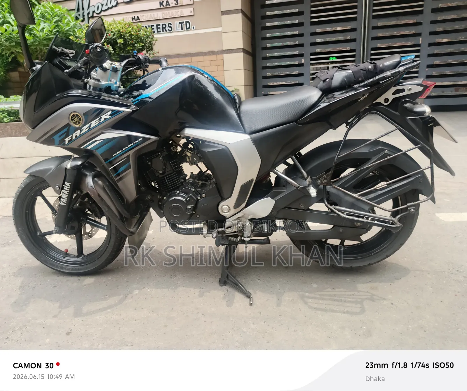 ইয়ামাহা এফজেড ২০১৮ নীল