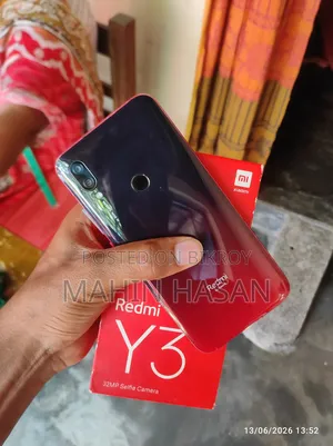 Mobile Phone 32 GB Red
