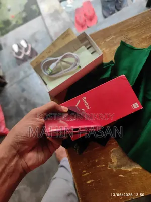 Mobile Phone 32 GB Red