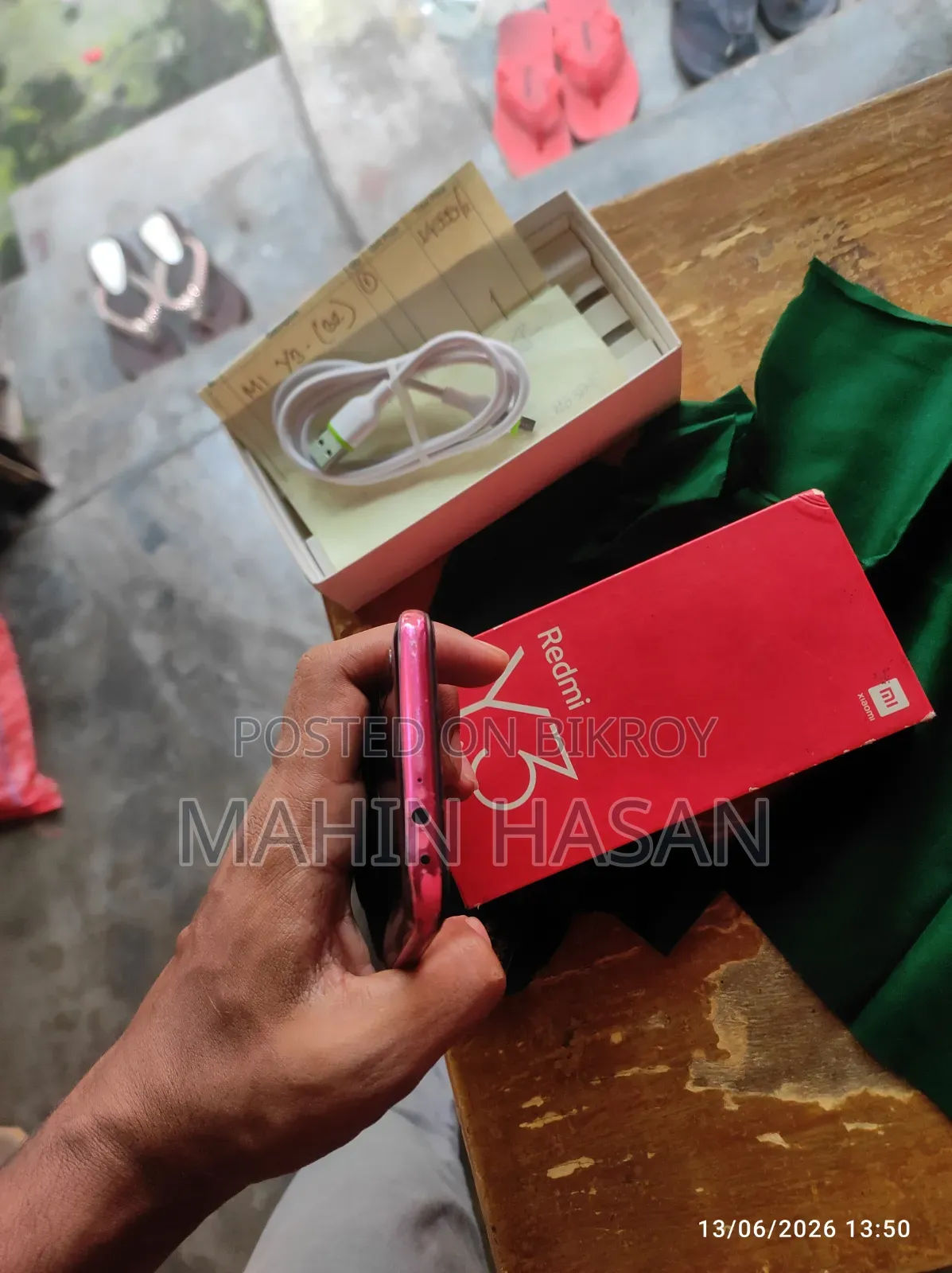 Mobile Phone 32 GB Red
