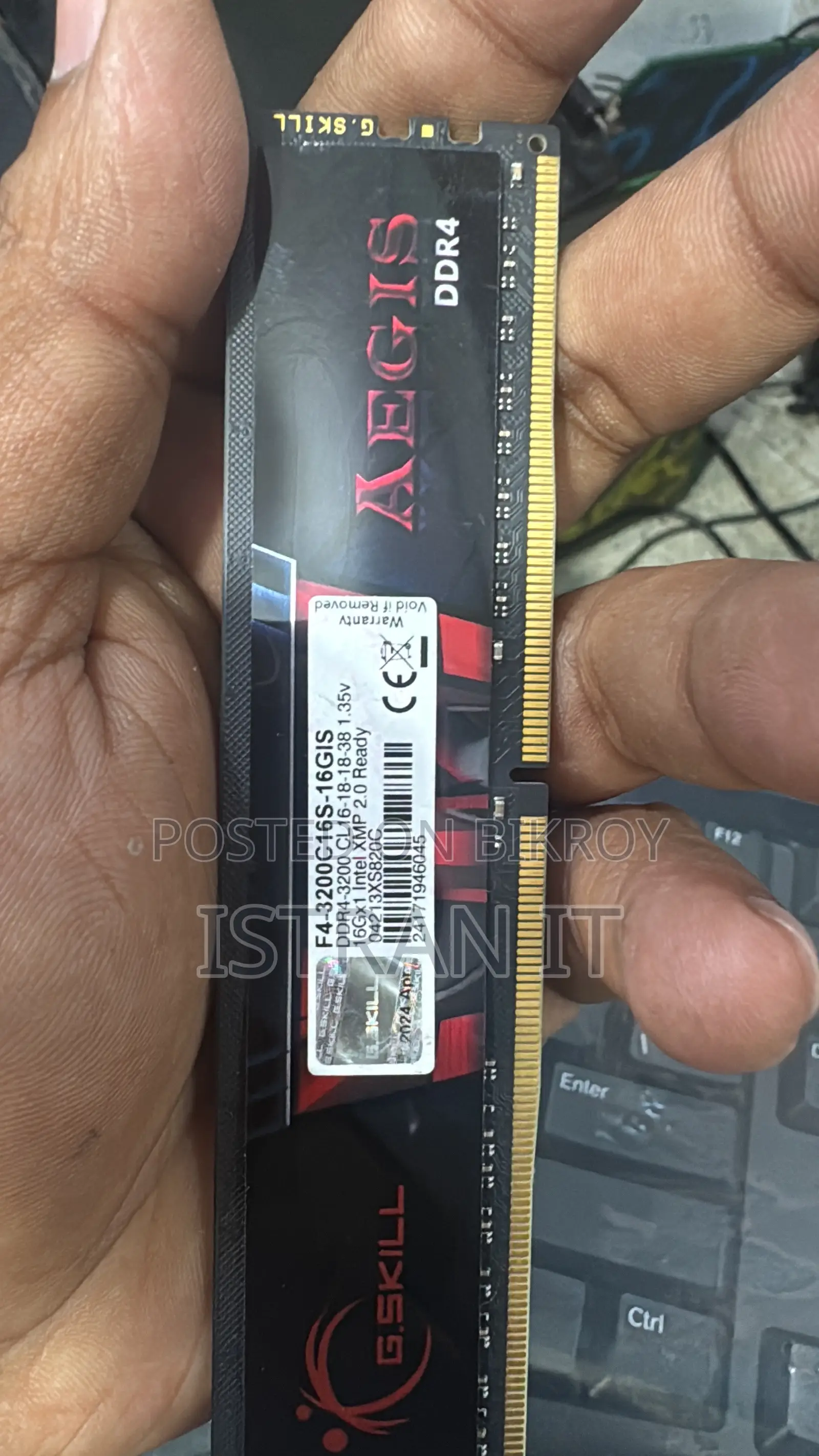DDR4 16GB 3200 Bus Desktop RAM
