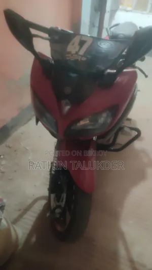 Yamaha YZF-R 2021 Red