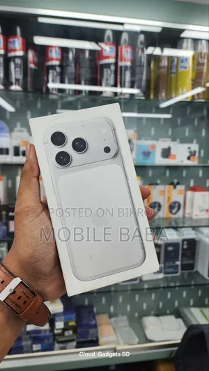 New Apple iPhone 17 Pro Max 256 GB Silver