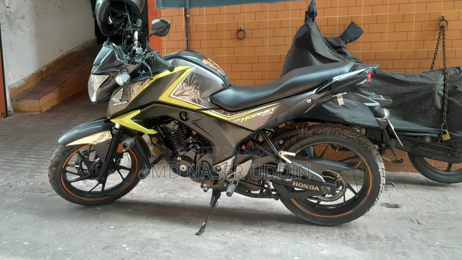 Honda Hornet 2019 Gray