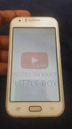 স্যামসাং গ্যালাক্সি জে১ ৪ জিবি সাদা