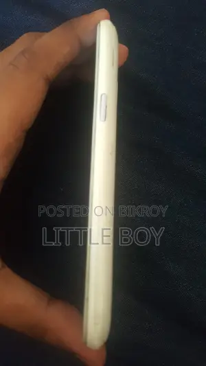 স্যামসাং গ্যালাক্সি জে১ ৪ জিবি সাদা