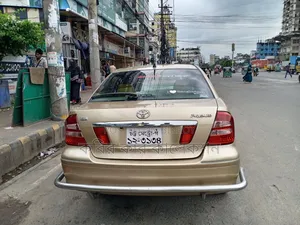 Toyota Premio 2004 Gold