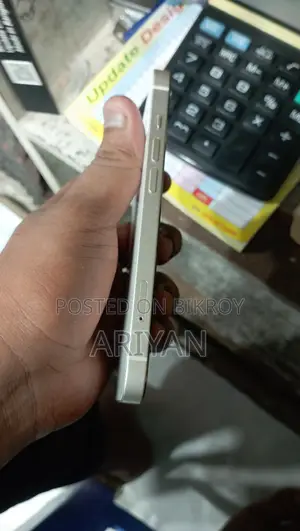Apple iPhone 13 128 GB White