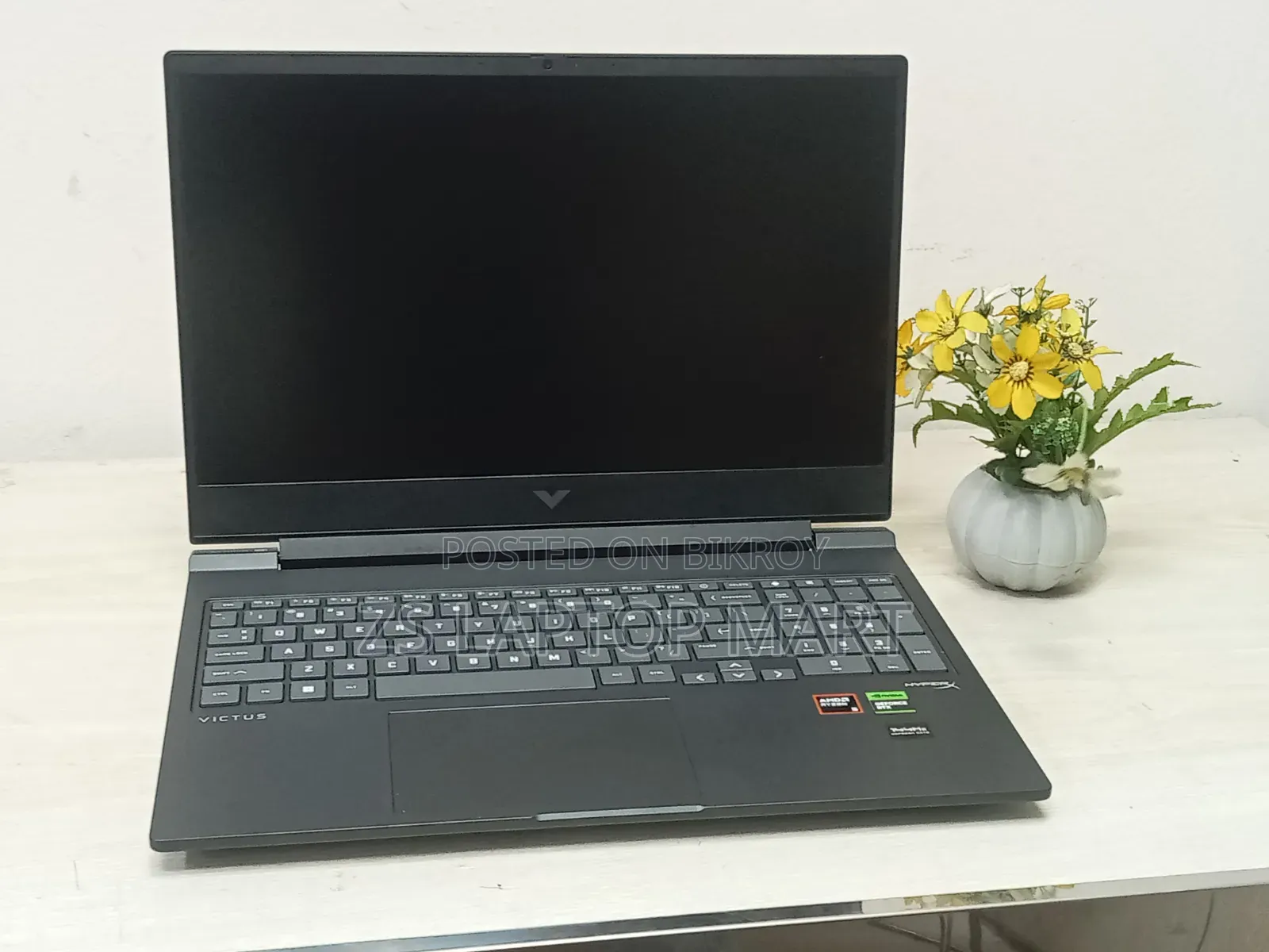 Laptop HP Victus 16 16GB AMD Ryzen 5 SSD 512GB