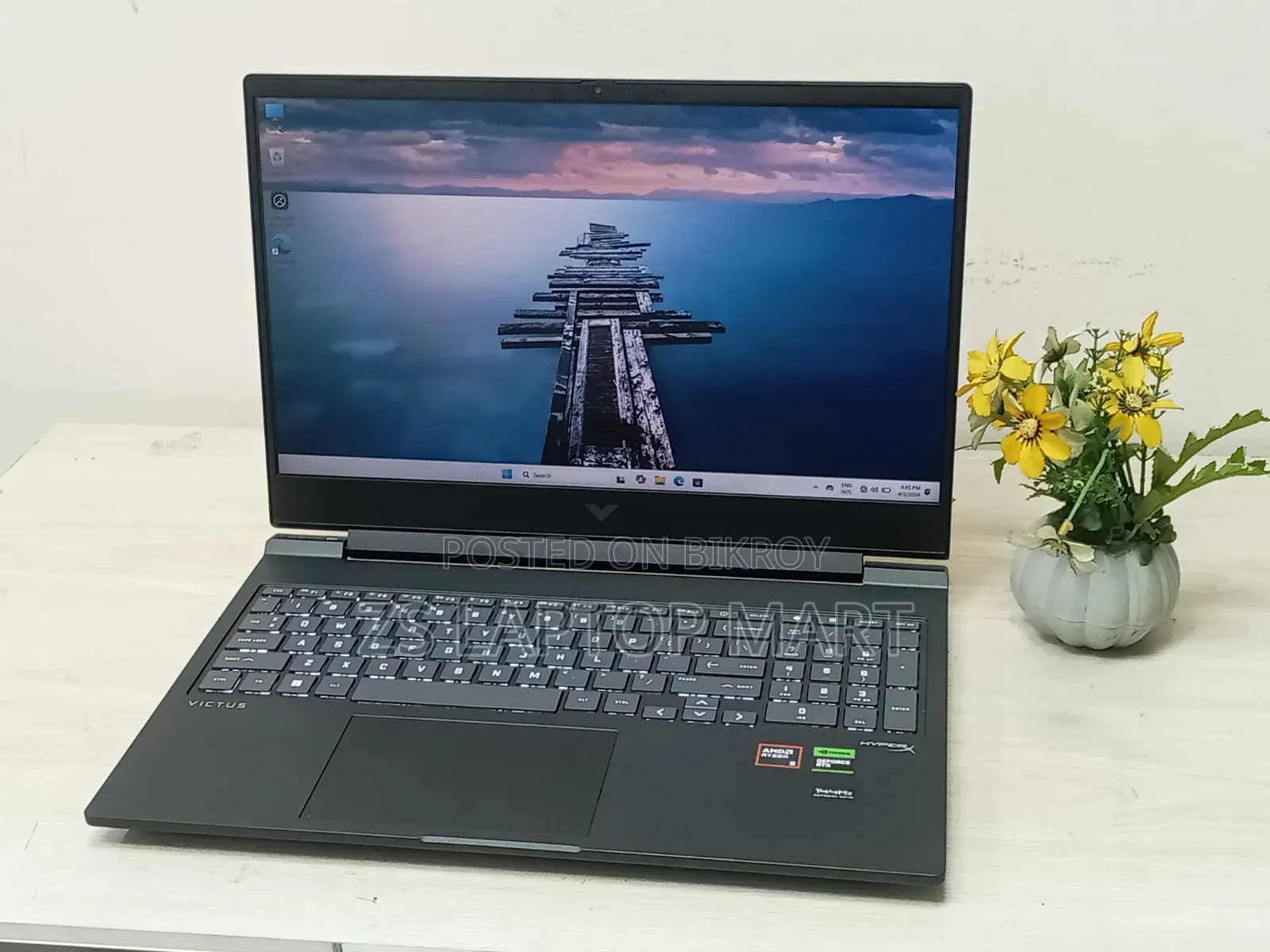 Laptop HP Victus 16 16GB AMD Ryzen 5 SSD 512GB