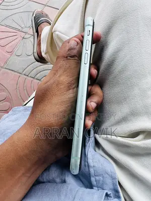 অ্যাপল আইফোন ১১ ৬৪ জিবি গ্রিন