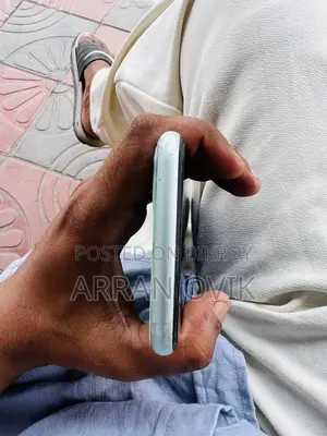 অ্যাপল আইফোন ১১ ৬৪ জিবি গ্রিন