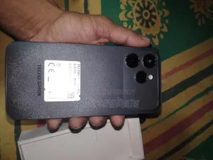 টেকনো স্পার্ক ৪০ ১২৮ জিবি ব্ল্যাক