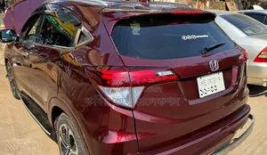 Honda Vezel 2014 Maroon
