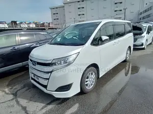 Toyota Noah 2.0 AWD (7 Seater) 2021 Pearl
