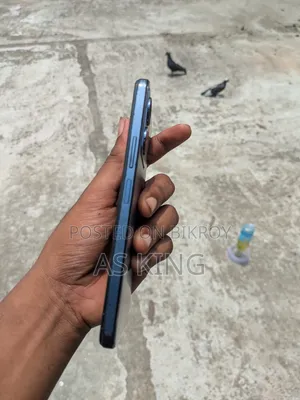 Vivo Y22s ১২৮ জিবি নীল