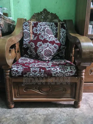 Urgent Sale: Sofa