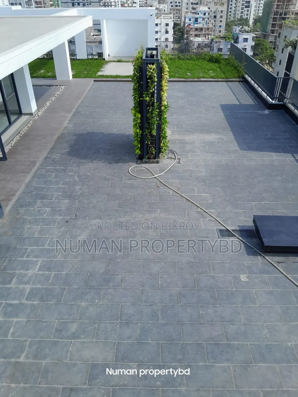 3-Bedroom Apartment in Numan Property Bd, Basundhara for Rent