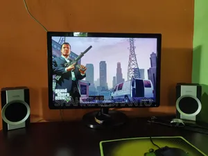 Desktop Computer Asus 16GB AMD Ryzen 5 SSD 256GB