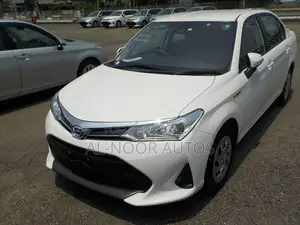 Toyota Axio 2021 White