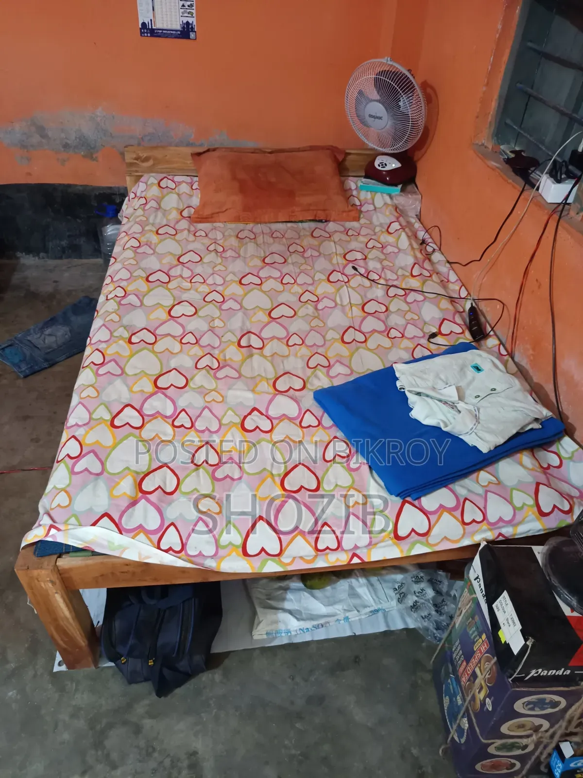 সিঙ্গেল খাট + টেবিল