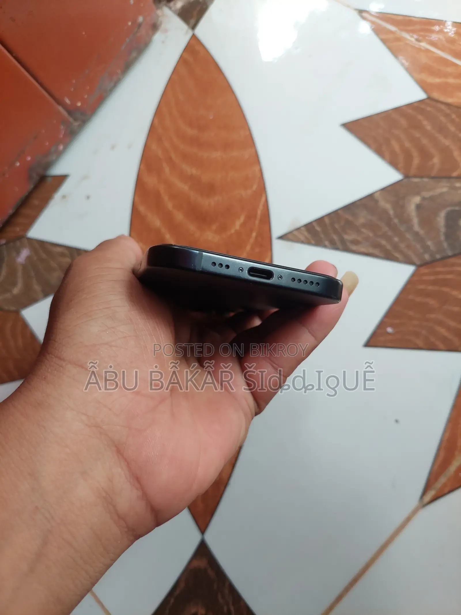 অ্যাপল আইফোন ১৫ ২৫৬ জিবি ব্ল্যাক
