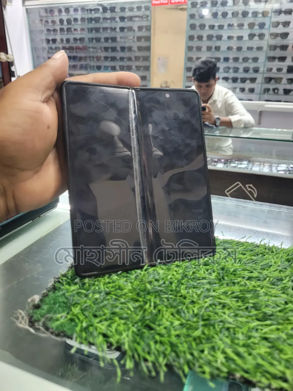 স্যামসাং গ্যালাক্সি জেড ফোল্ড ৩ ২৫৬ জিবি ব্ল্যাক