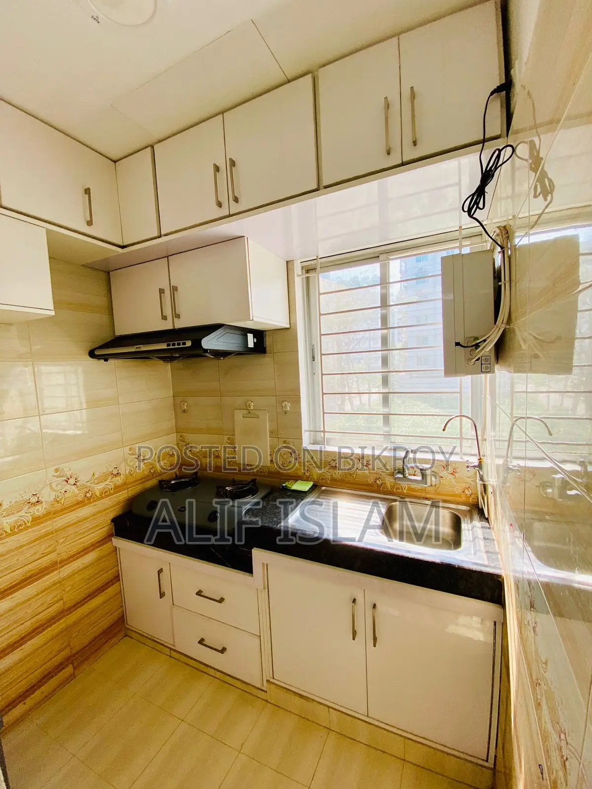 Furnished 2-bedroom apartment in Baridhara for rent