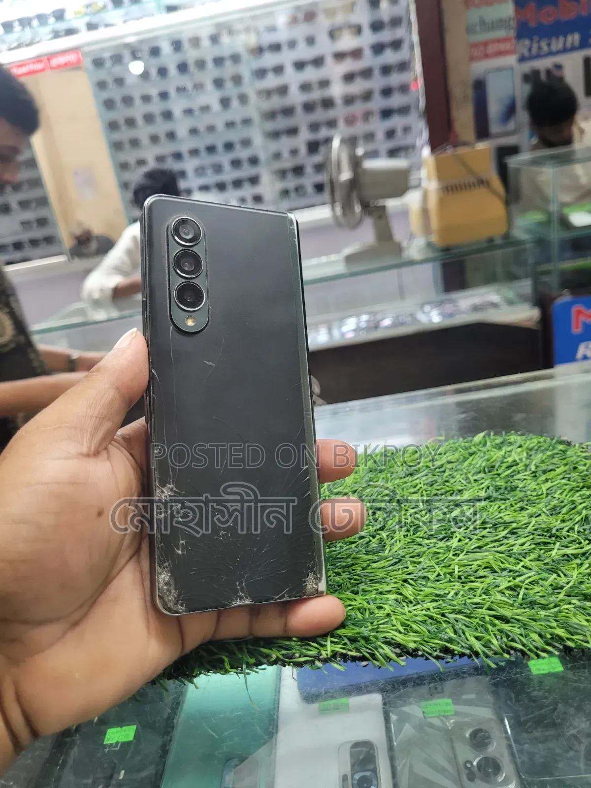 Samsung Galaxy Z Fold 3 256 GB Black