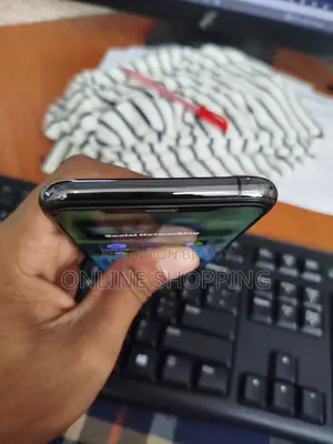 Apple iPhone 11 Pro 64 GB Black