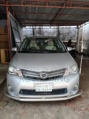 টয়োটা এক্সিও ২০১২ সিলভার