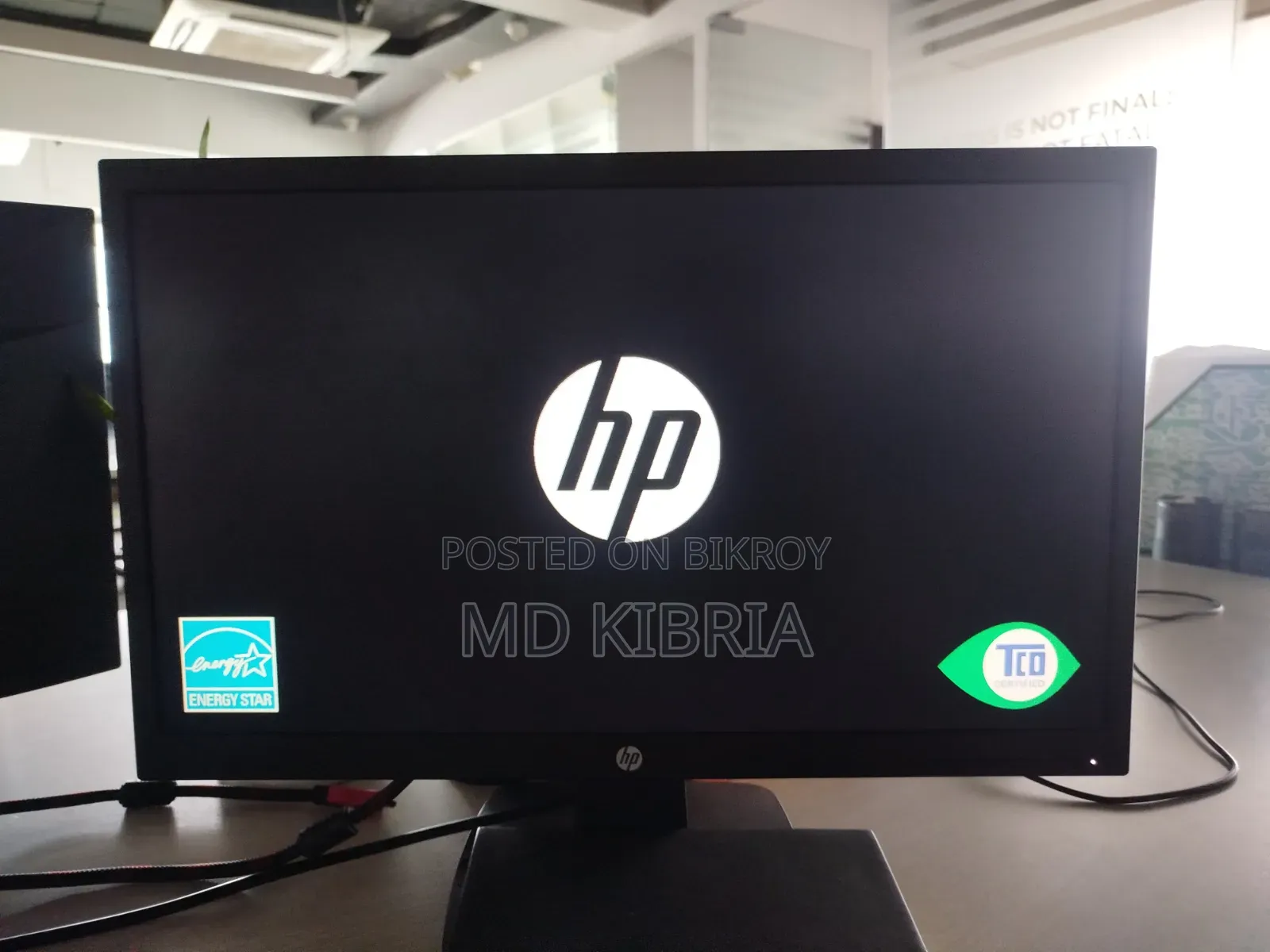 Hp P22v G4 FHD Monitor