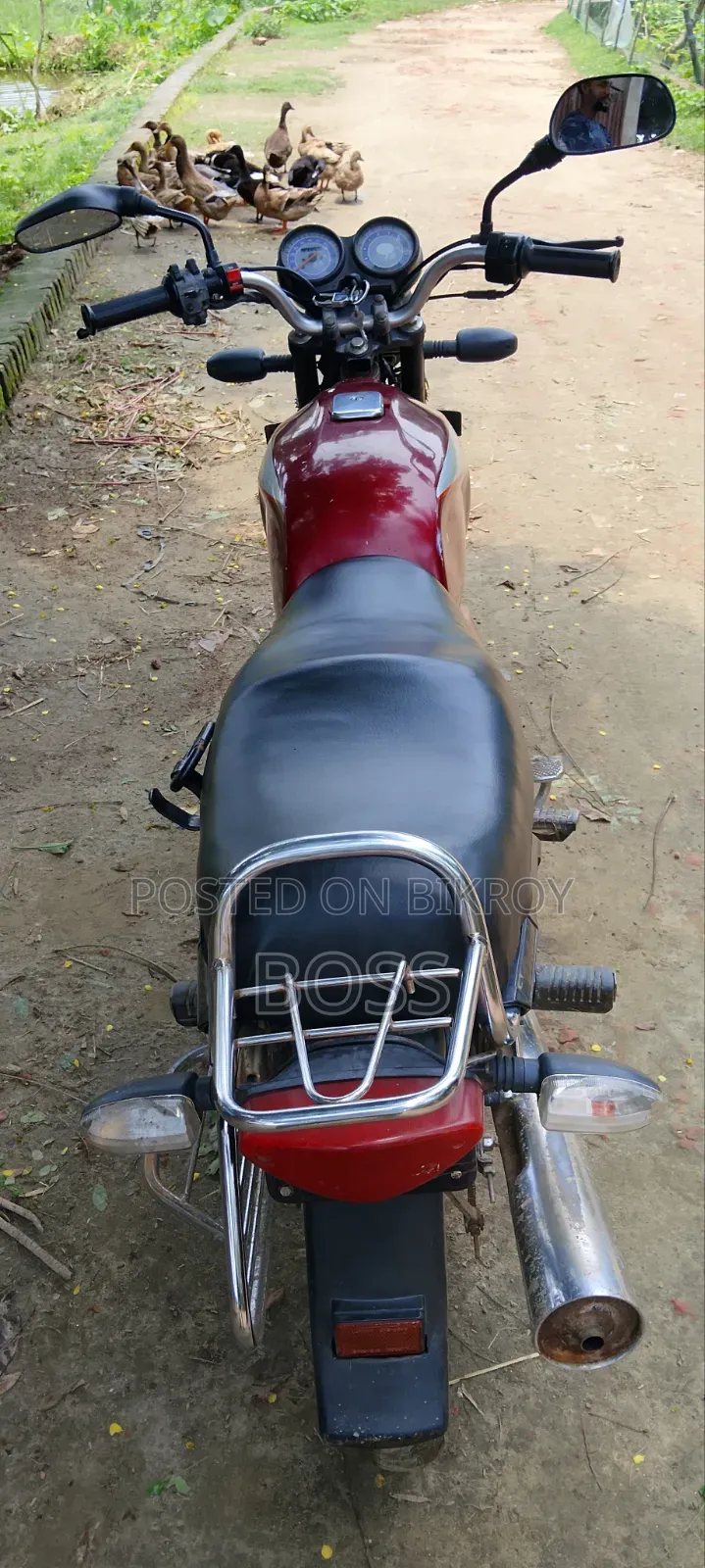 Bajaj Boxer 100 2023 Red