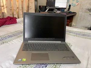 Laptop Lenovo IdeaPad 320 8GB Intel Core i5 HDD+SSD 2T