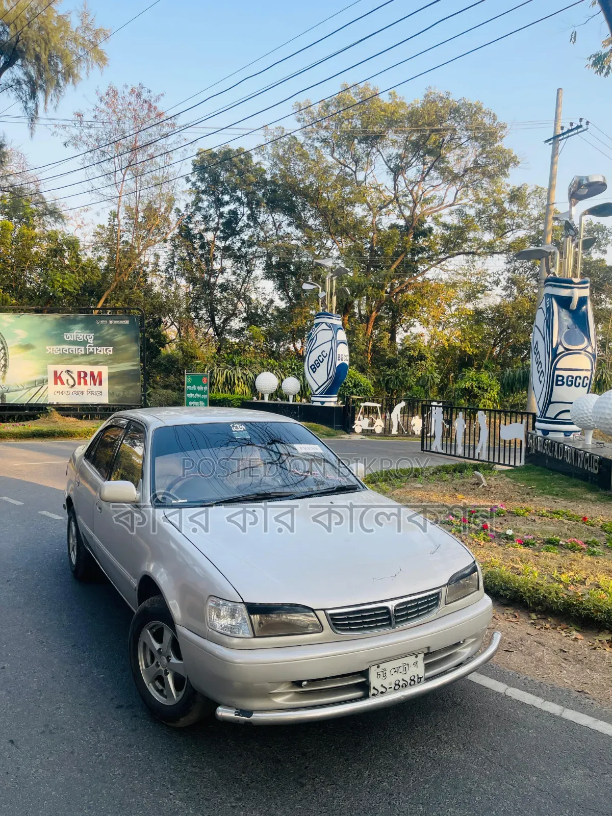 Toyota Corolla 1998 Silver