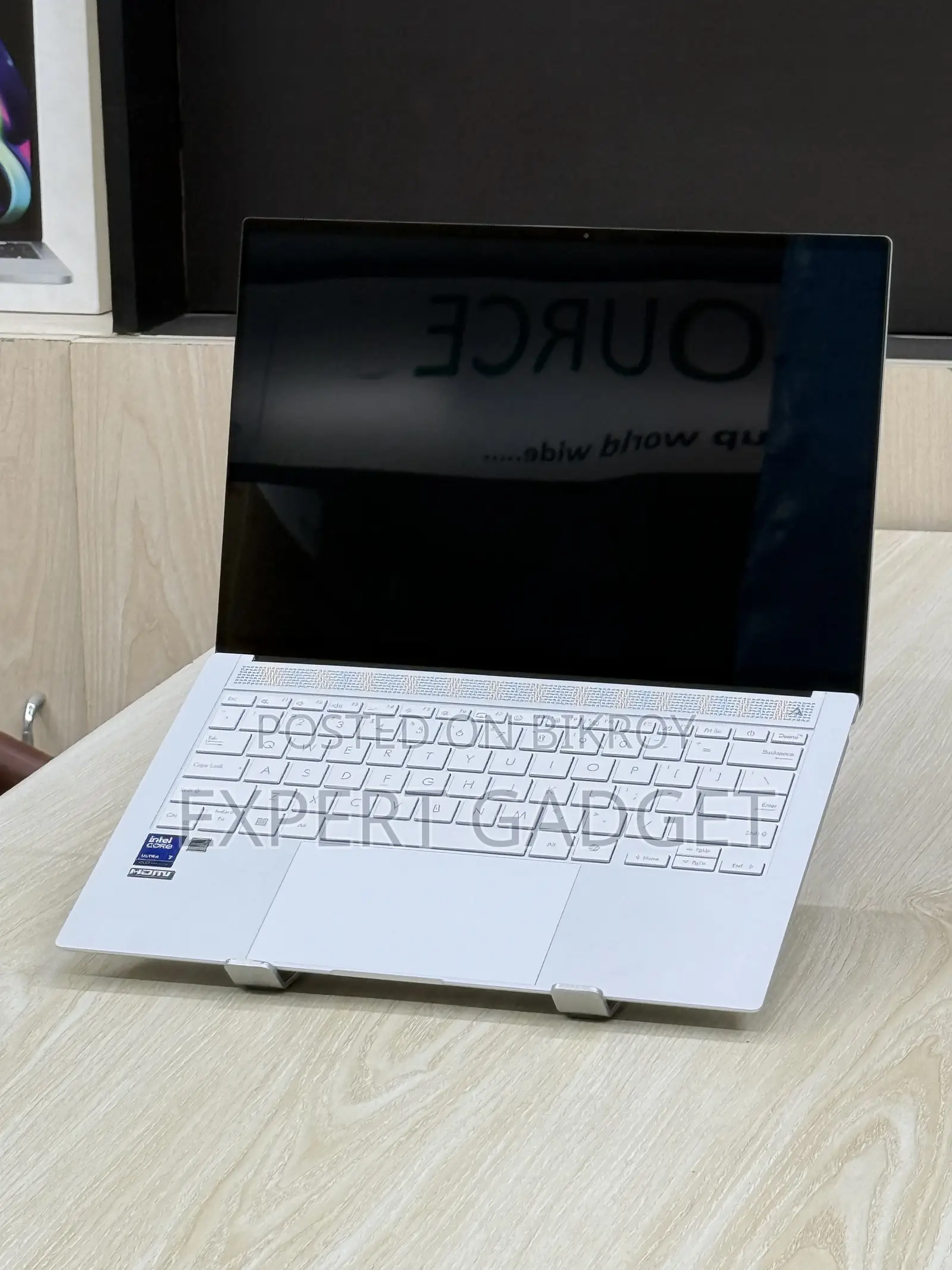 Laptop Asus Zenbook 14 UX434 32GB Intel Core Ultra 7 SSD 512GB
