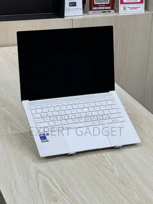 Laptop Asus Zenbook 14 UX434 32GB Intel Core Ultra 7 SSD 512GB