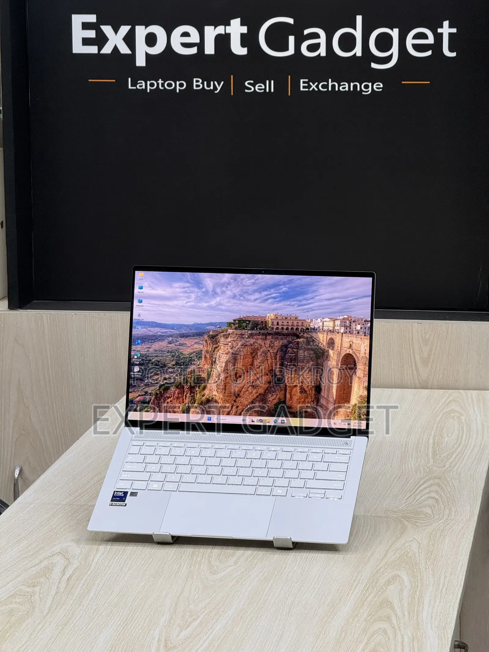 Laptop Asus Zenbook 14 UX434 32GB Intel Core Ultra 7 SSD 512GB