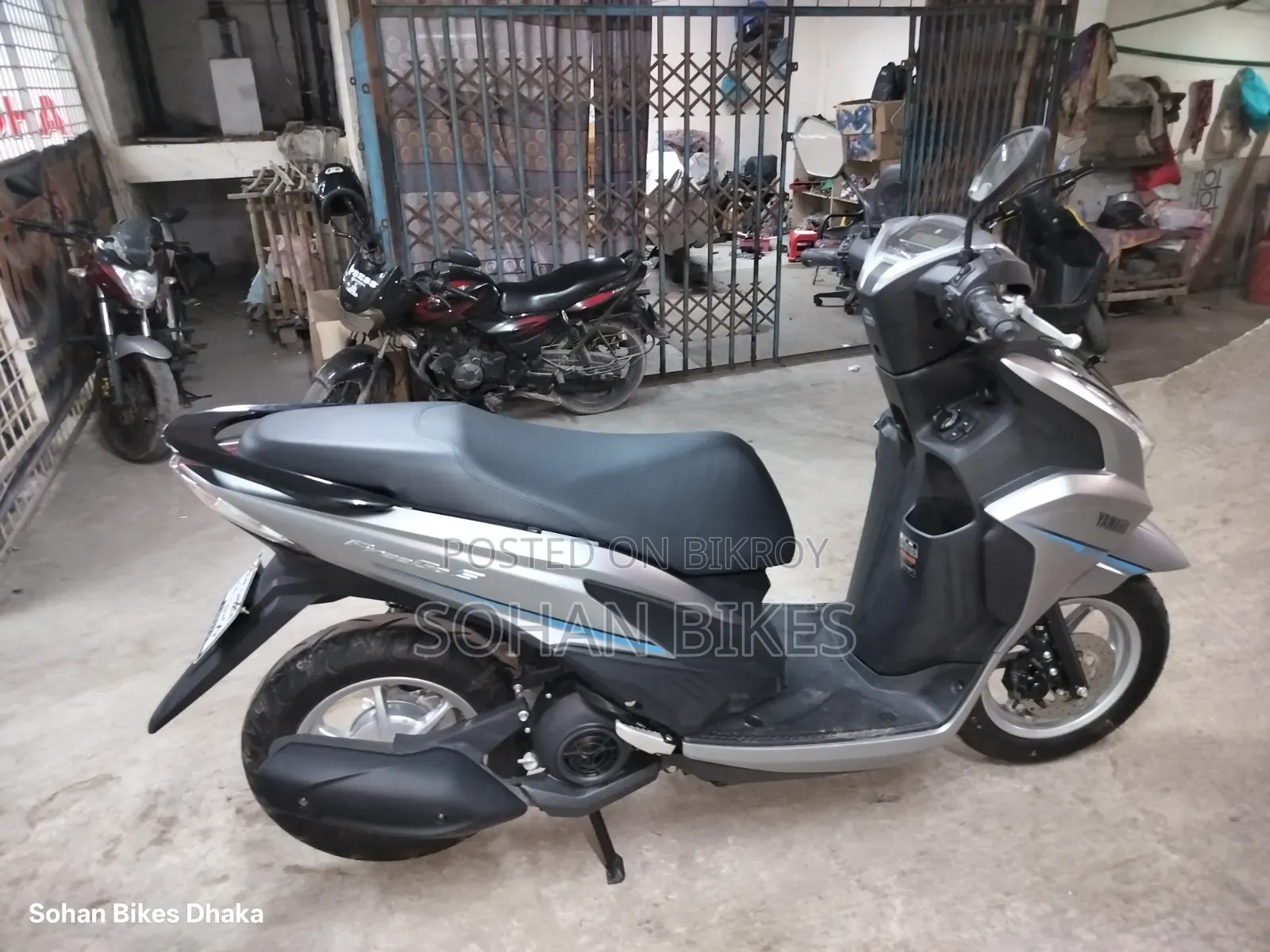 Yamaha 2026 Gray