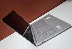 Laptop HP 14S 8GB AMD Ryzen 3 SSD 500GB
