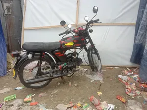 Yamaha DT125 1999 Black