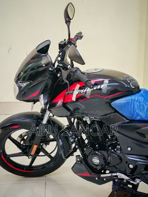 Bajaj Pulsar 150 2025 Black