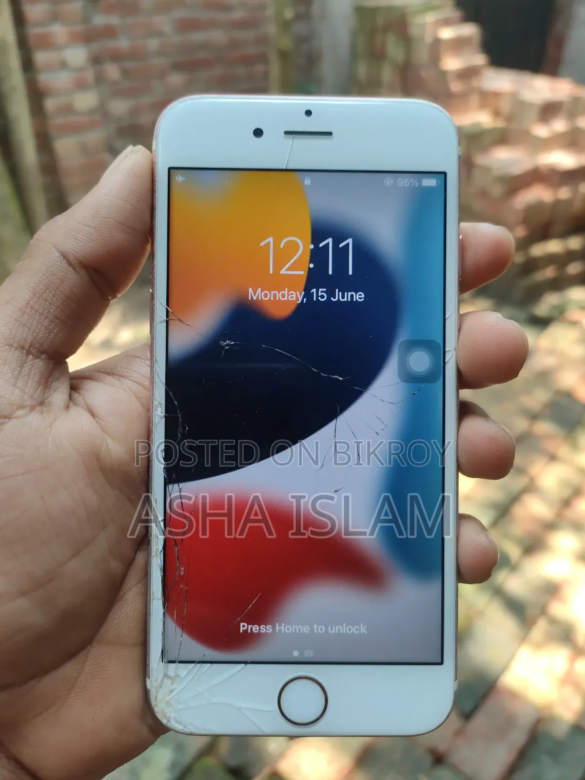 Apple iPhone 6s 16 GB Gold
