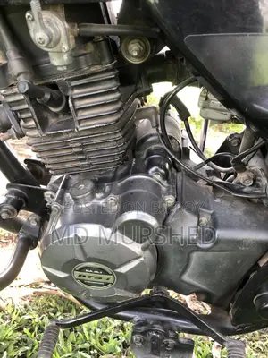 বাজাজ ডিসকভার ১২৫ ২০১৬ কালো
