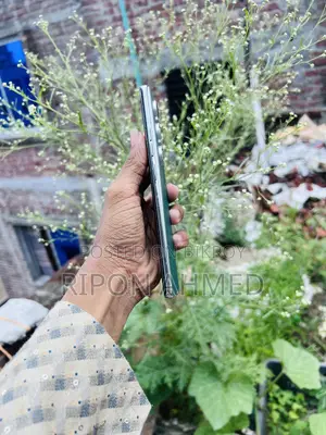 Tecno Camon 40 Pro 4G 256 GB Blue