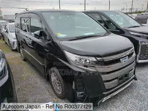 Toyota Noah 1.8 Front Wheel Drive Hybrid (7 seater) 2020 Black