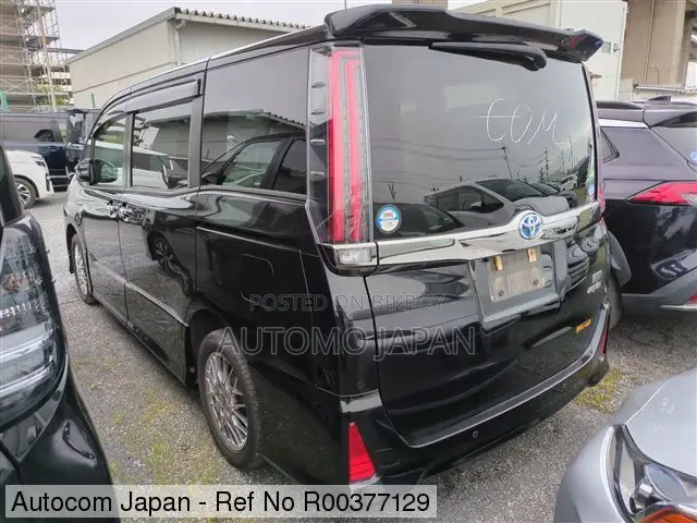 Toyota Noah 1.8 Front Wheel Drive Hybrid (7 seater) 2020 Black
