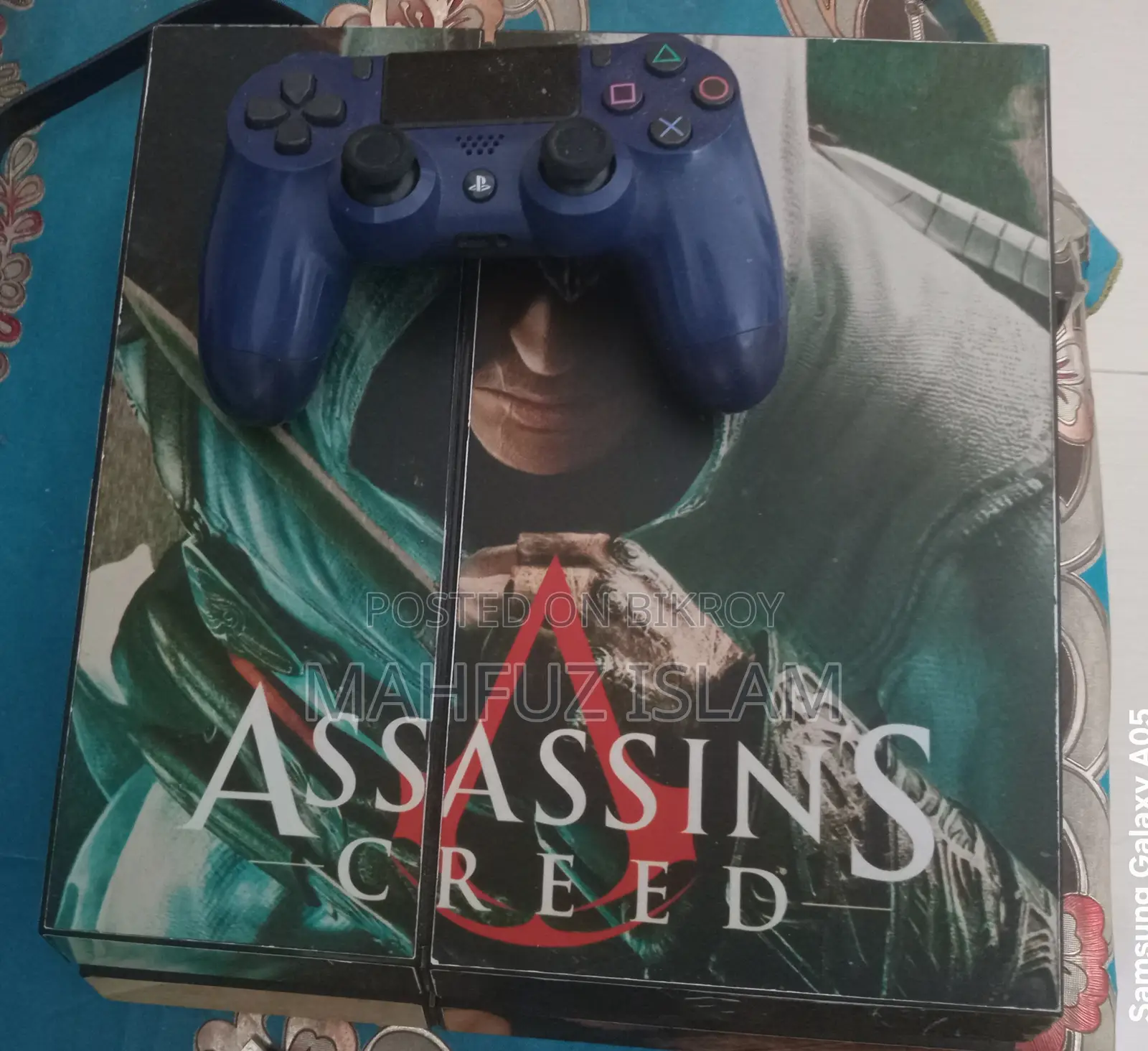 PS4 Jailbroken 500GB for sale with an original controller